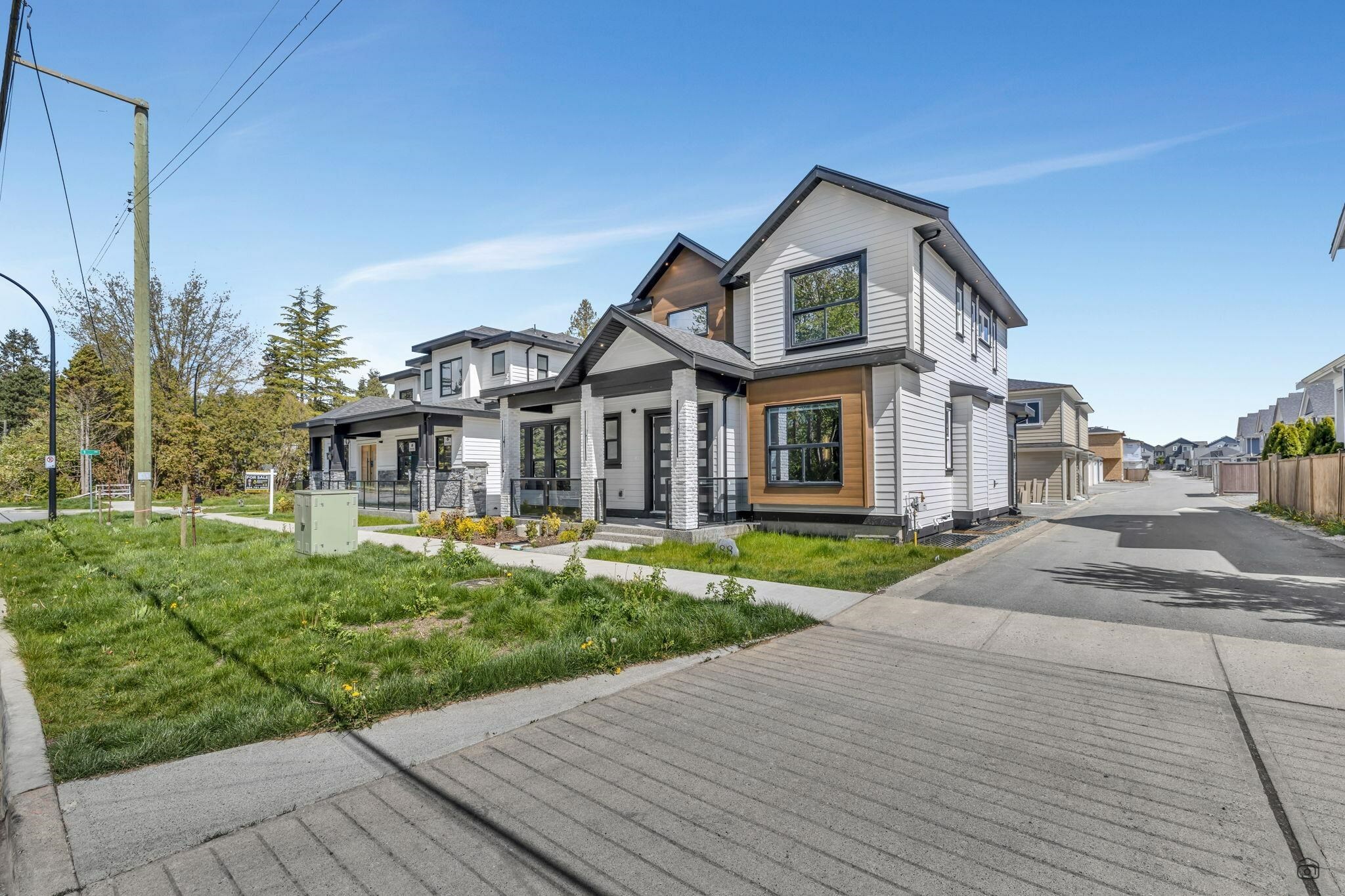 Property Photo: 88 171 Street BC V3Z 9P5