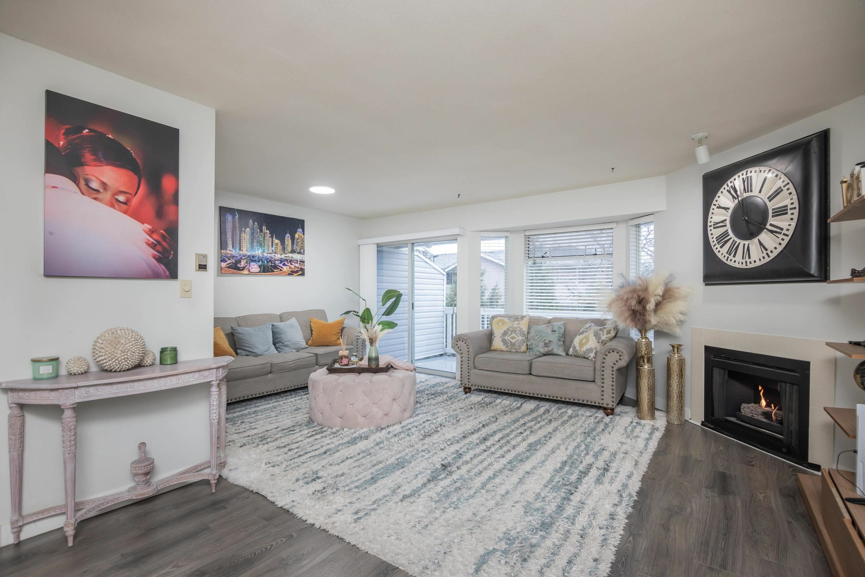 Property Photo: 15550 89 Avenue 11 BC V3R 1N1