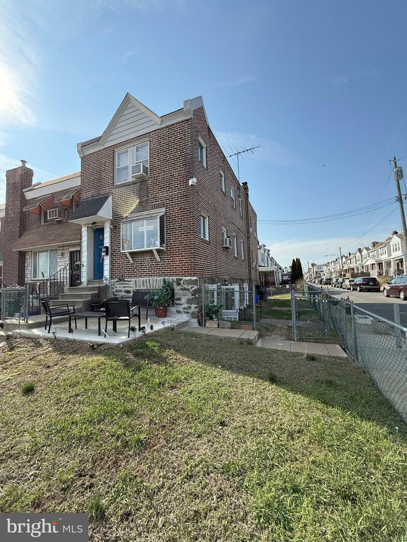 Property Photo: 1434 E Hunting Park Avenue PA 19124
