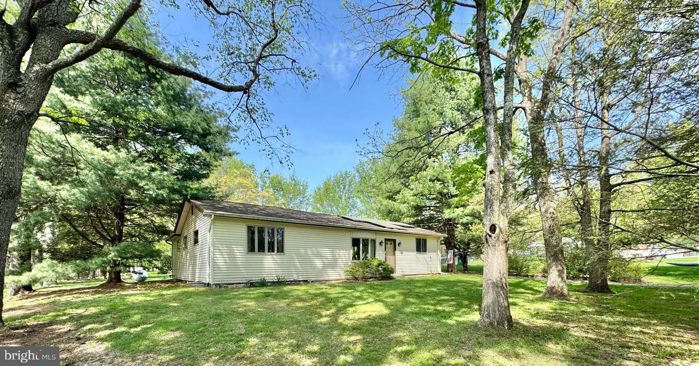 Property Photo: 1610 Miller Road PA 17018