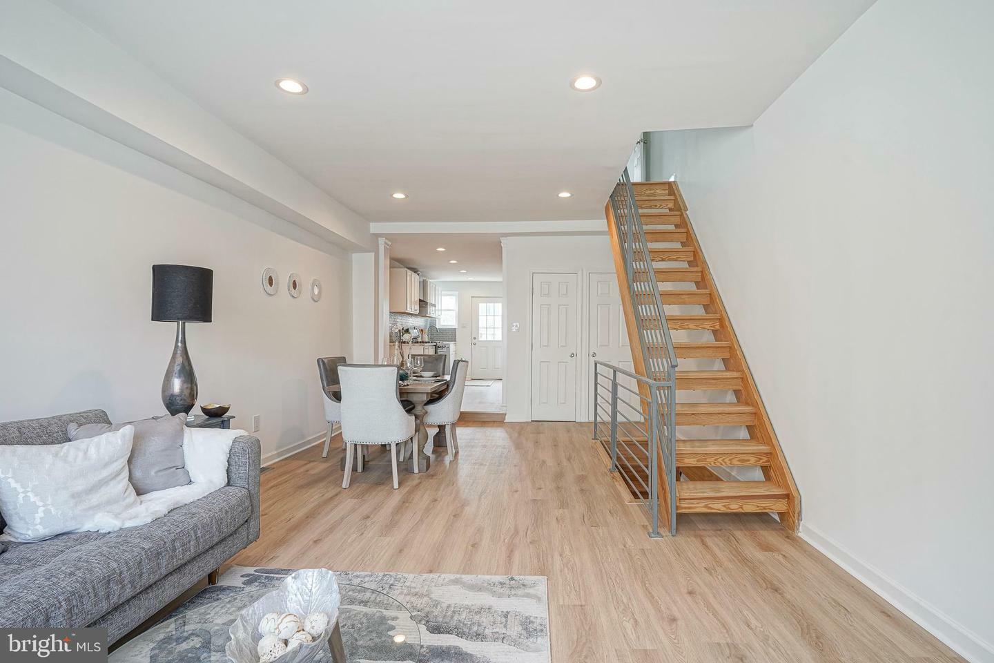 Property Photo: 500 Mountain Street PA 19148