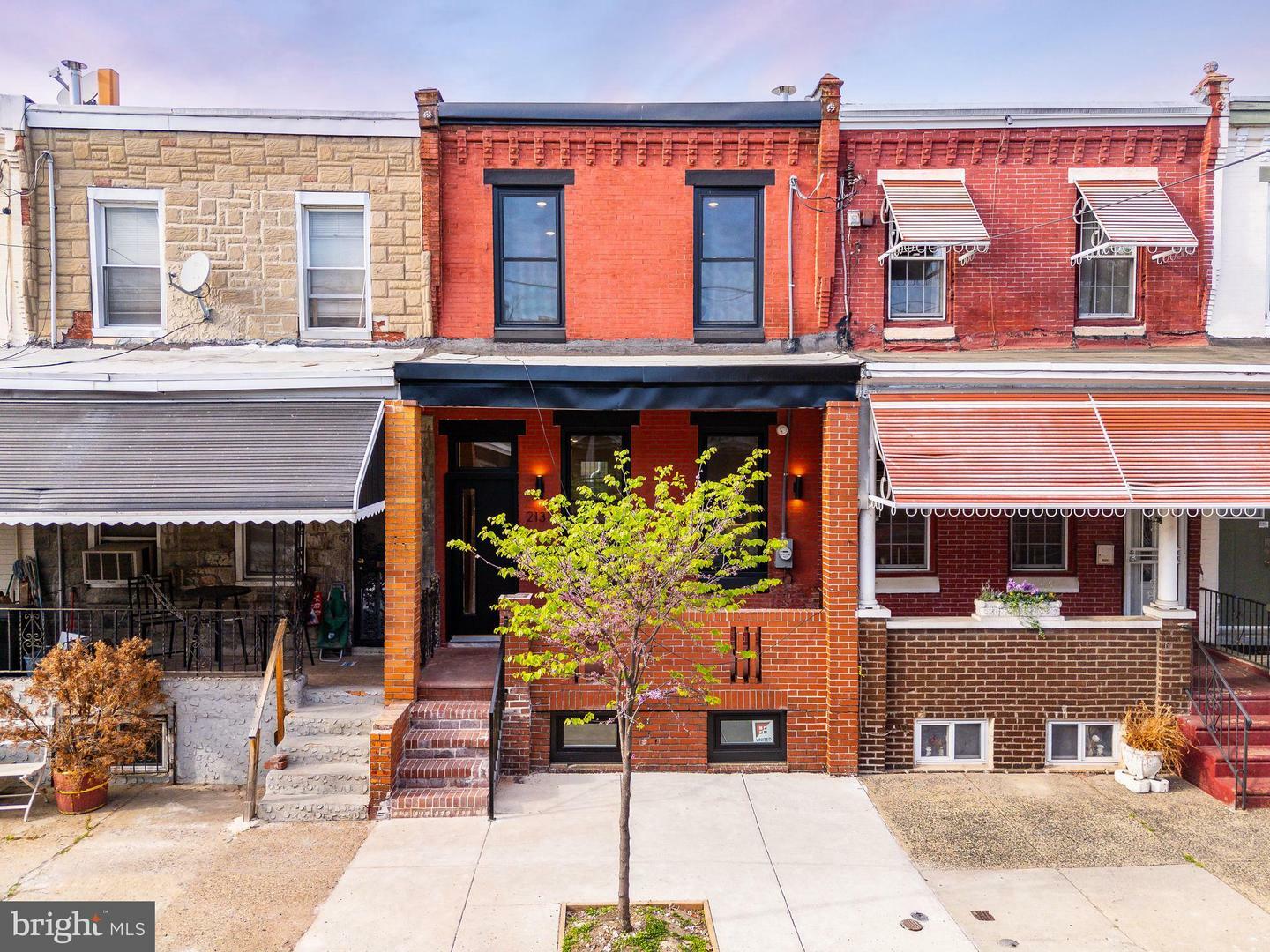 Property Photo: 2131 Wharton Street PA 19146