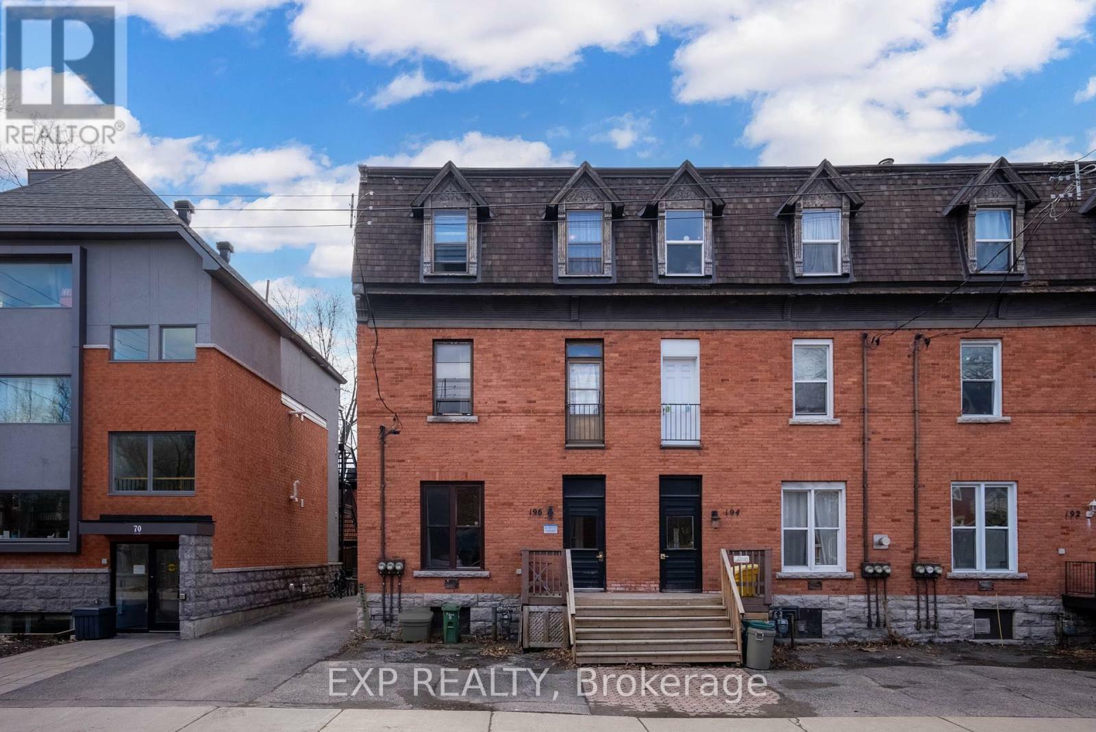 Property Photo: 196 Osgoode Street ON K1N 6S8