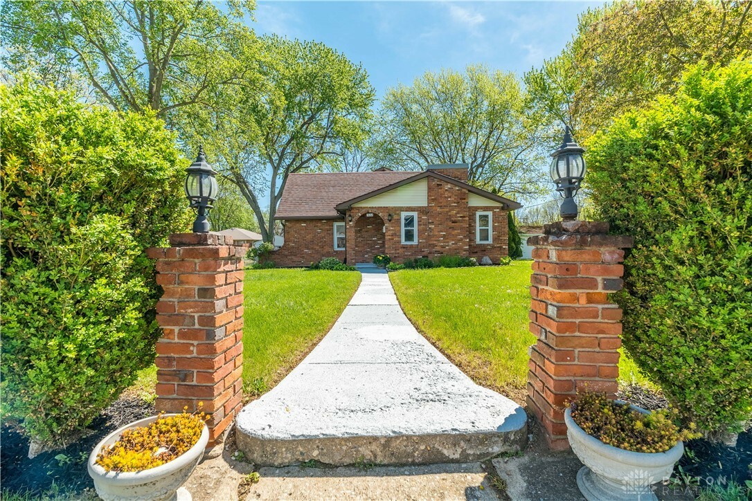 Property Photo: 922 Spruce Avenue OH 45365