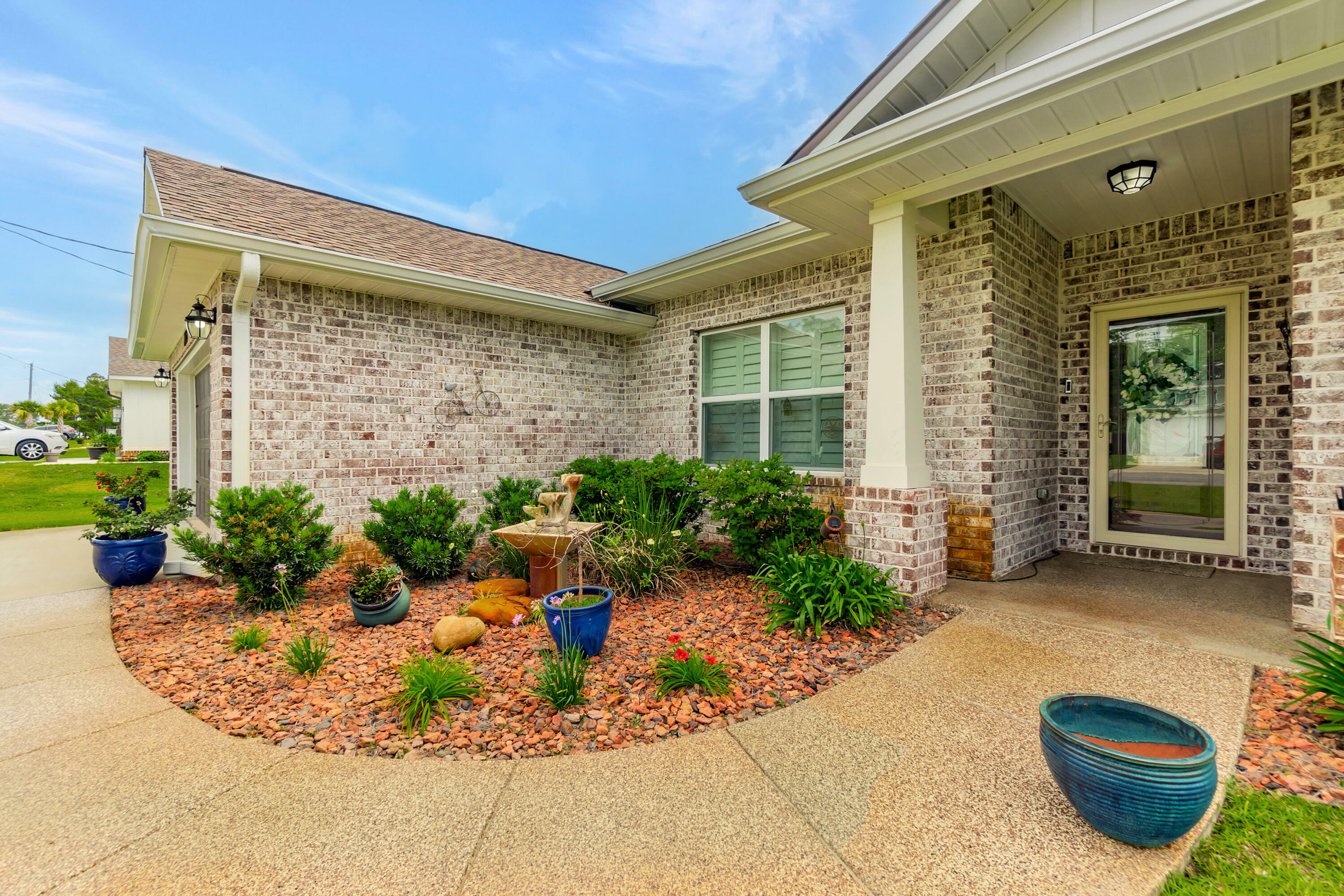 Property Photo: 1606 Ponderosa Drive FL 32563
