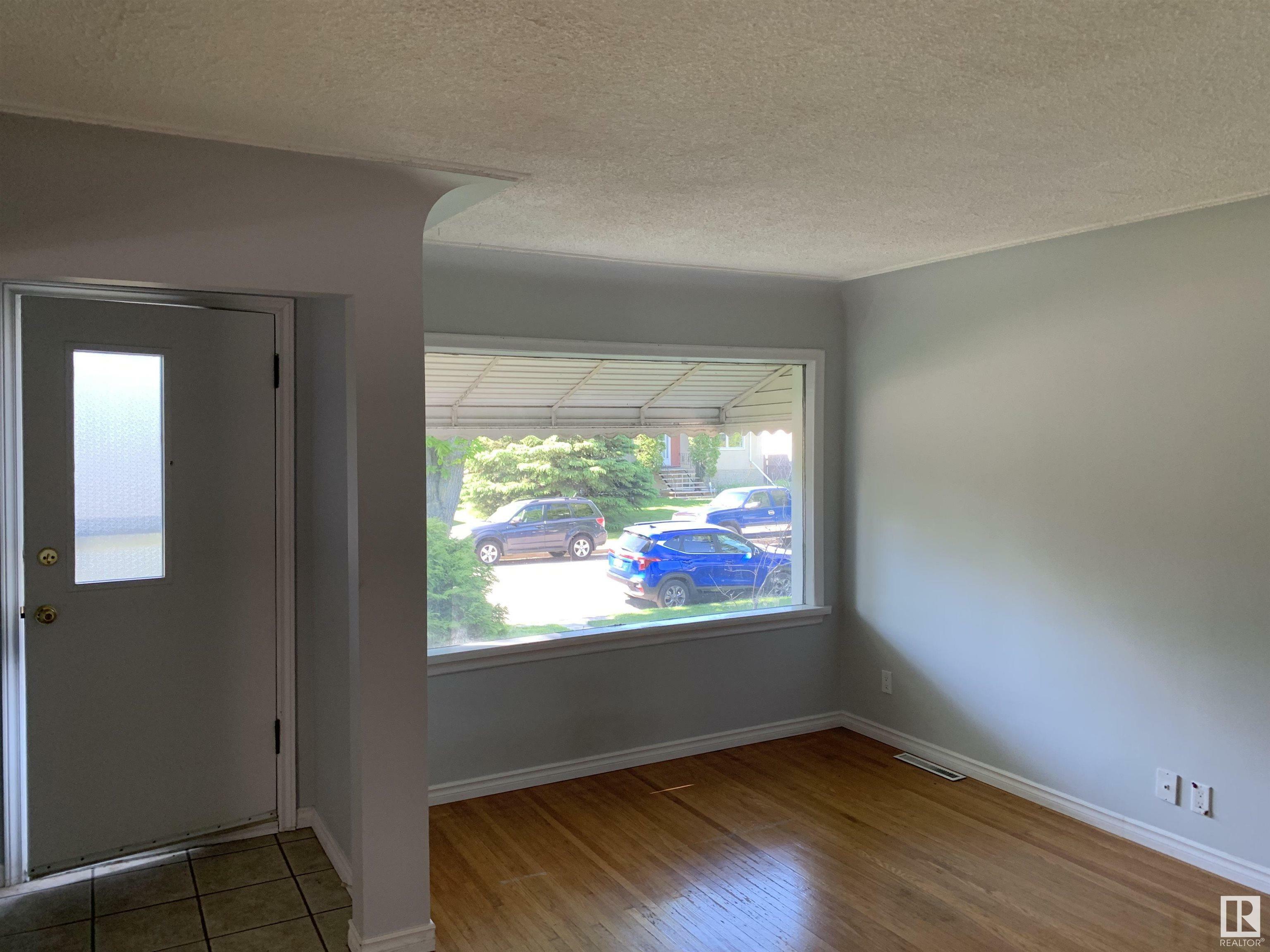 Property Photo: 8110 83 Avenue NW AB T6C 1A8