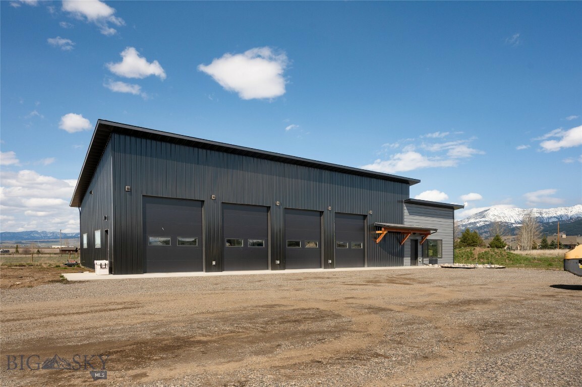 Property Photo: 7560 Springhill Road MT 59714