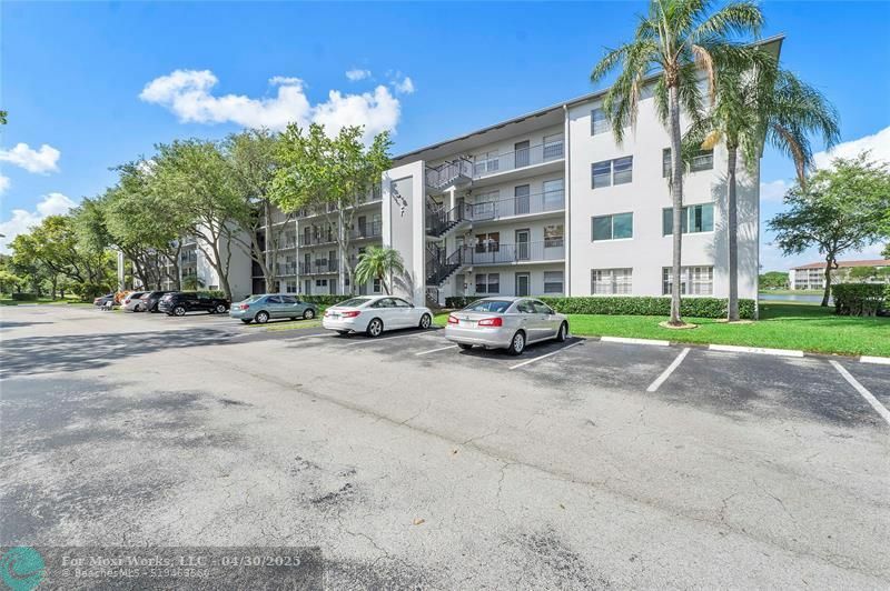 Property Photo: 400 SW 134th Way 411 F FL 33027