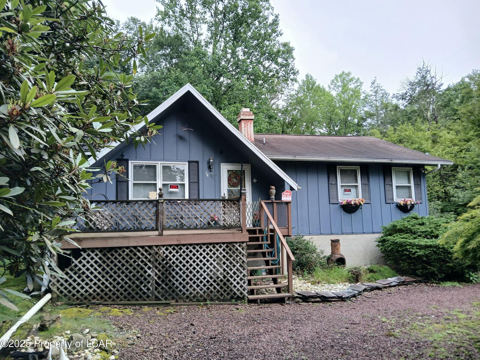 Property Photo: 54 Hickory Hills Drive PA 18661