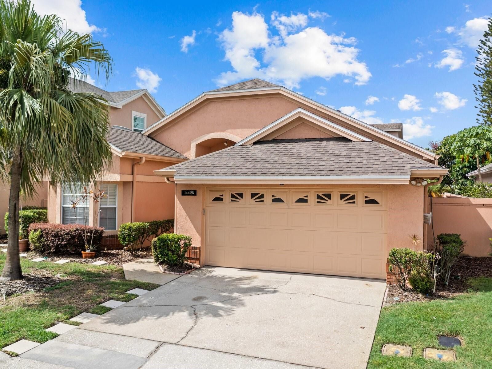 Property Photo:  14428 Tambourine Drive  FL 32837 