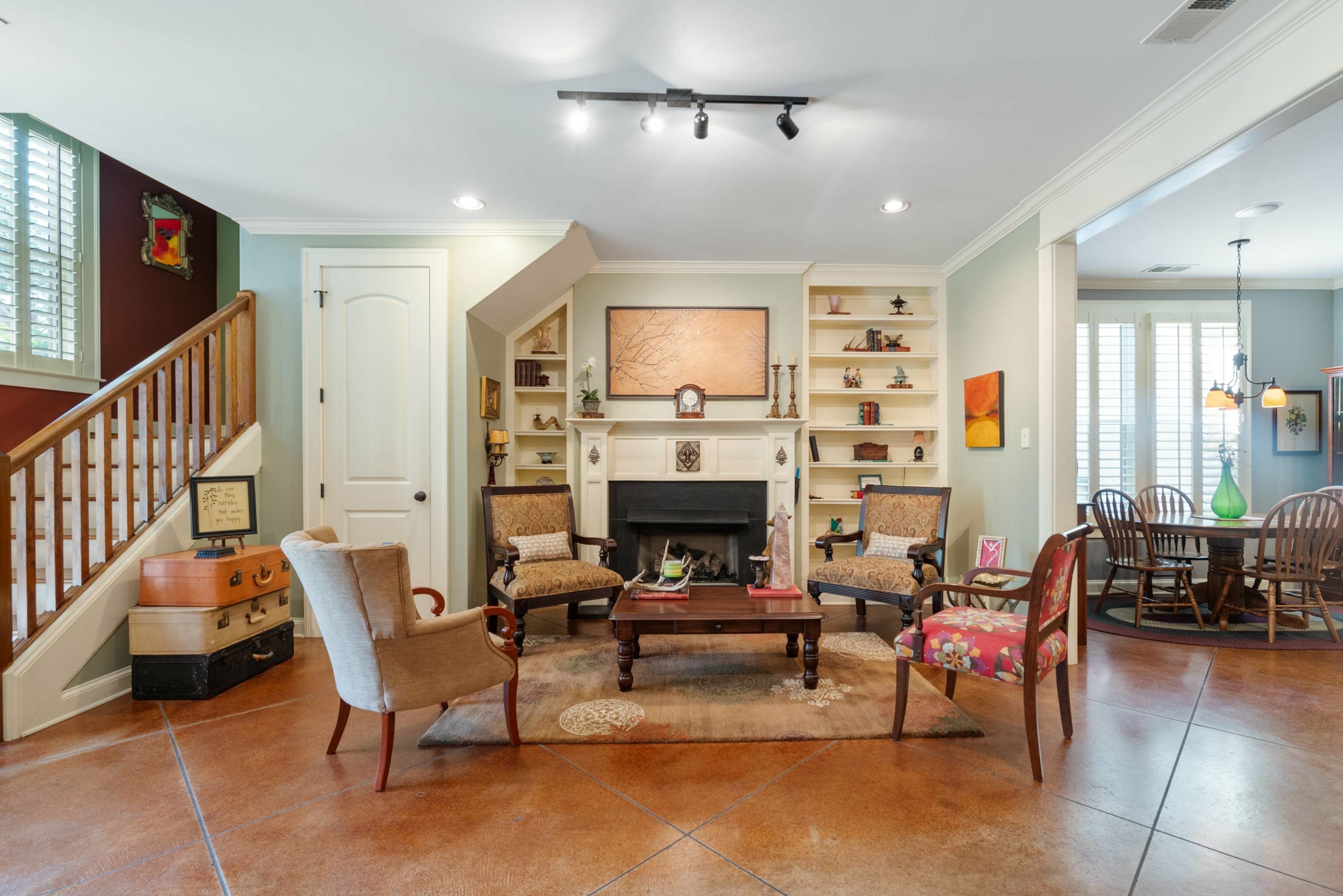 Property Photo: 1972 Elzey Ave TN 38104