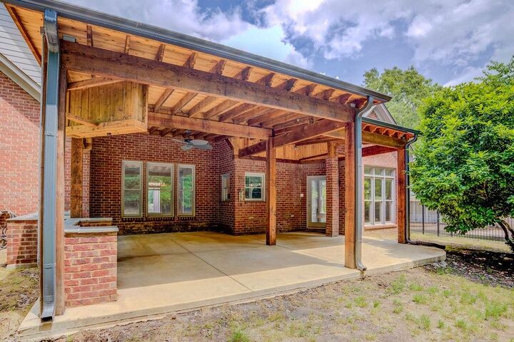 Property Photo: 4041 Hadley Dr TN 38133