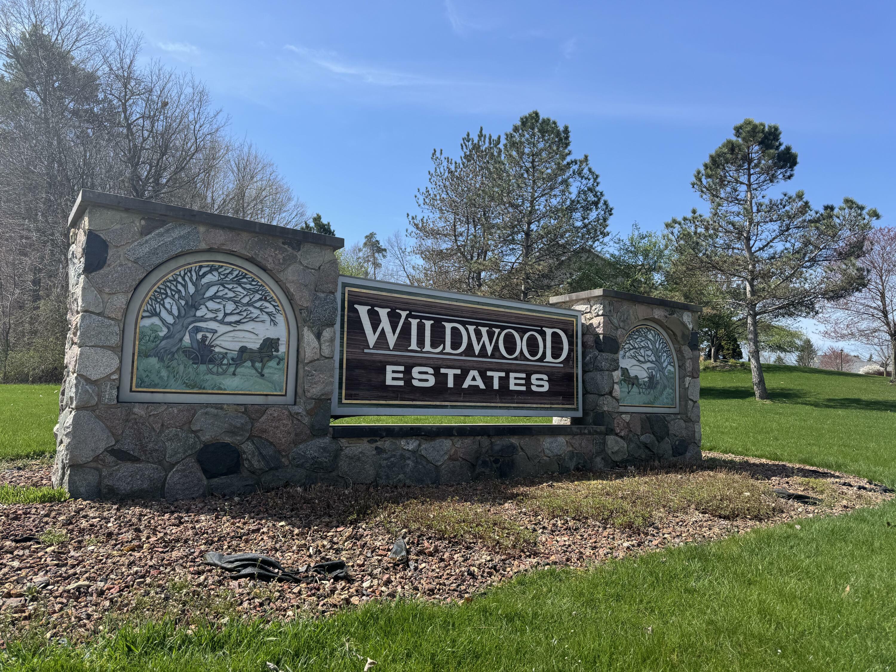 Property Photo: 7790 Ashwood Drive SE MI 49301
