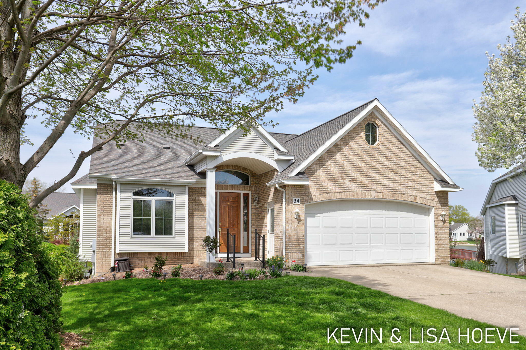 Property Photo: 34 Regal Court MI 49464