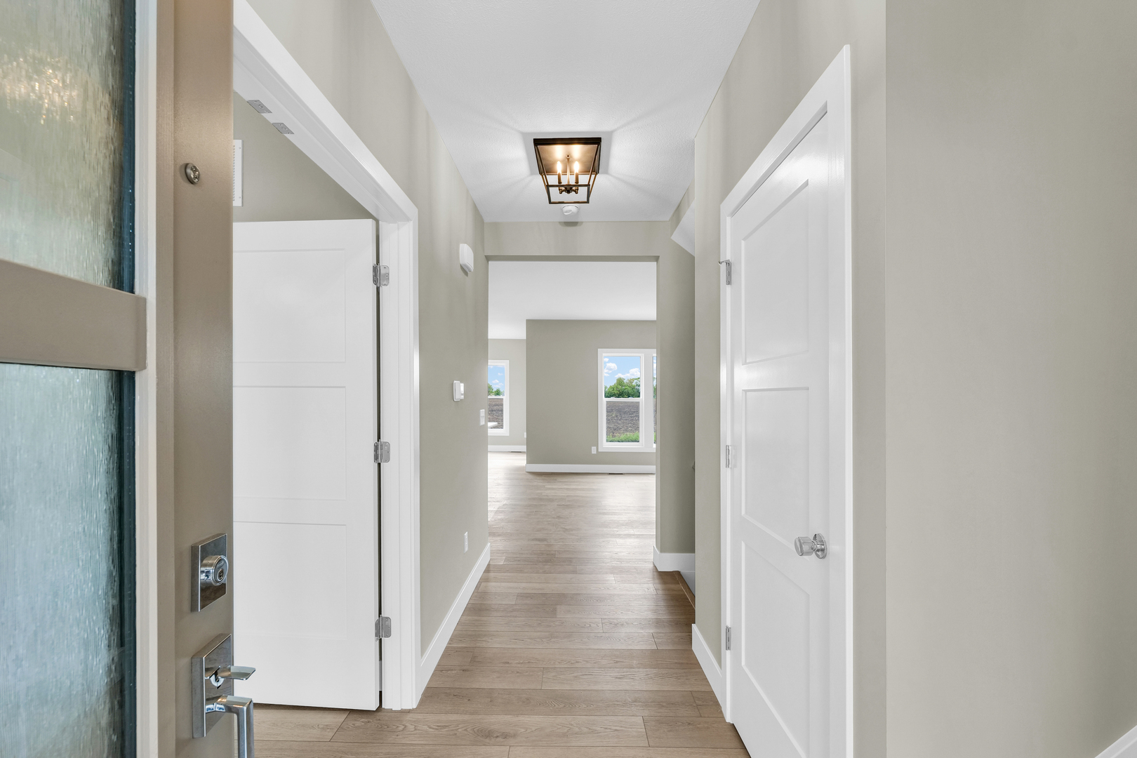 Property Photo: 407 Sutton Street IL 61874