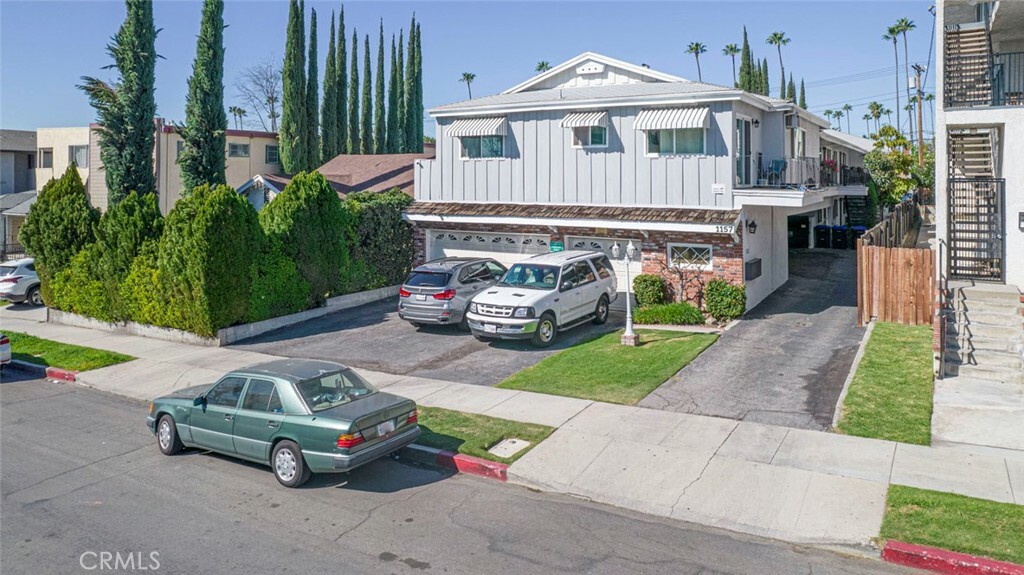 Property Photo: 1157 Justin Avenue CA 91201