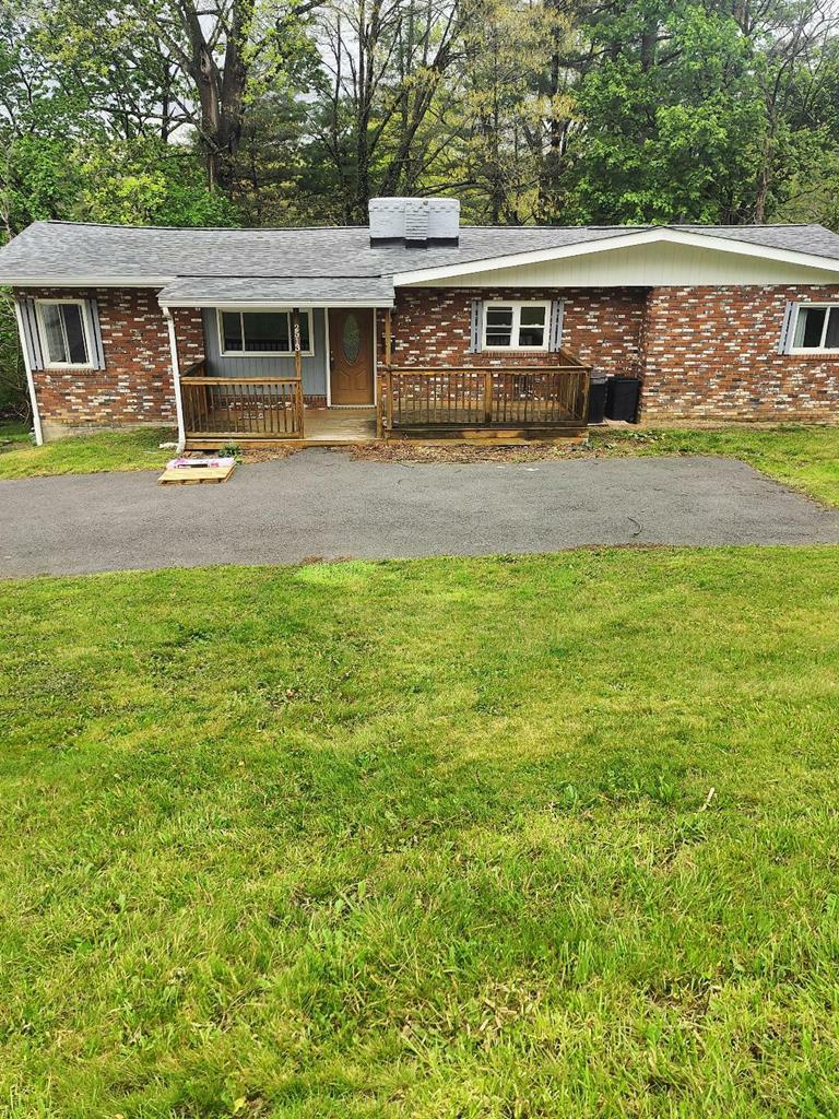 Property Photo: 2513 Grandview St. WV 24701