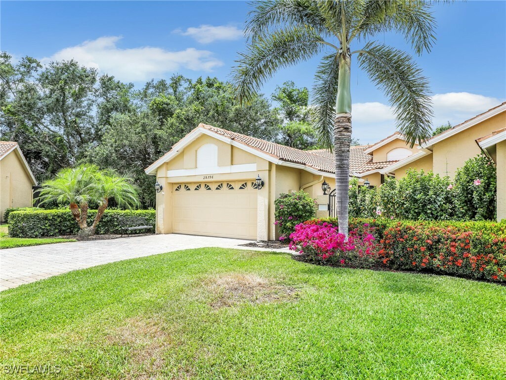 Property Photo: 28796 Hunters Court FL 34135