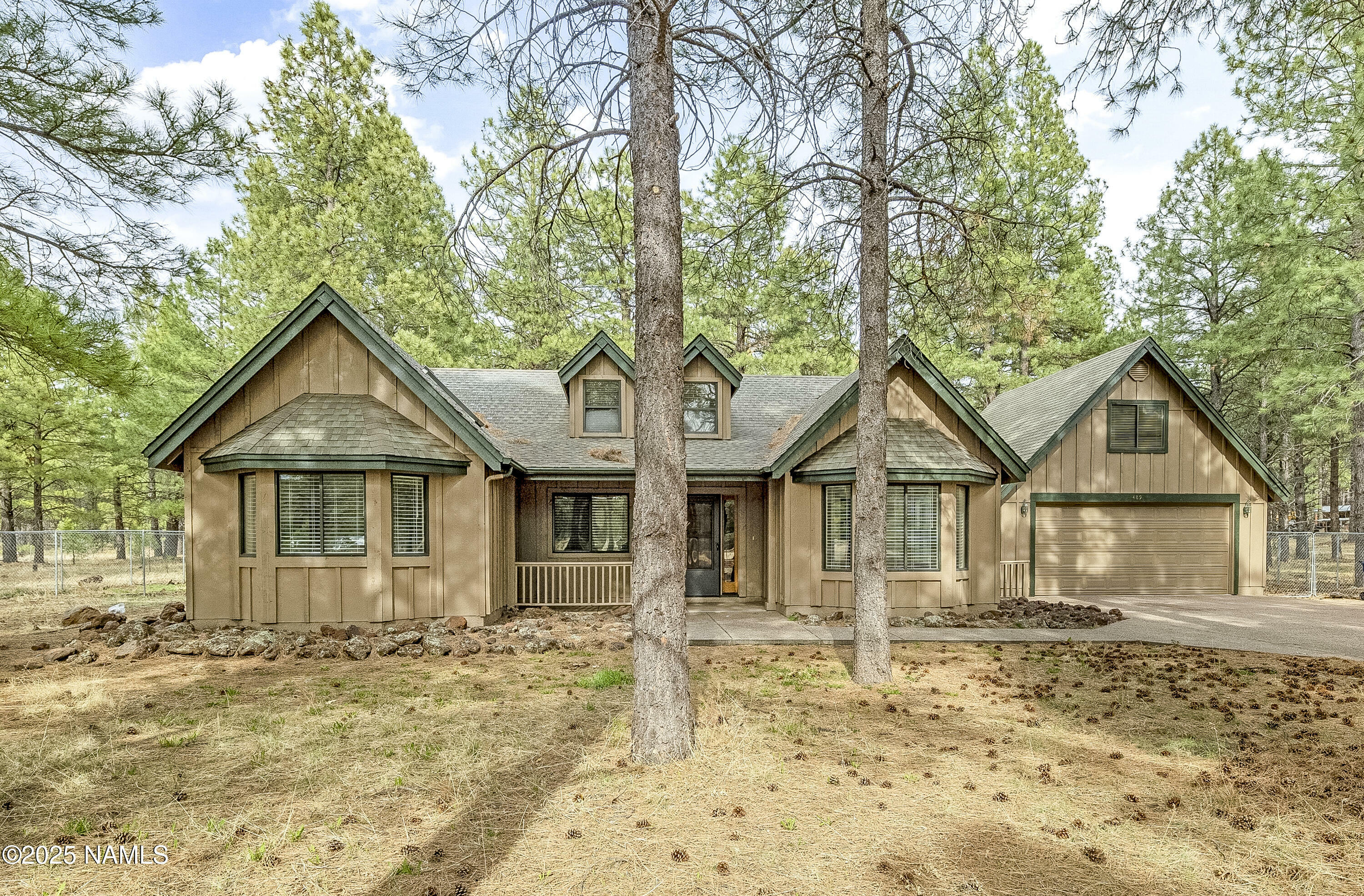 Property Photo: 489 N Spitz Spring Road AZ 86018