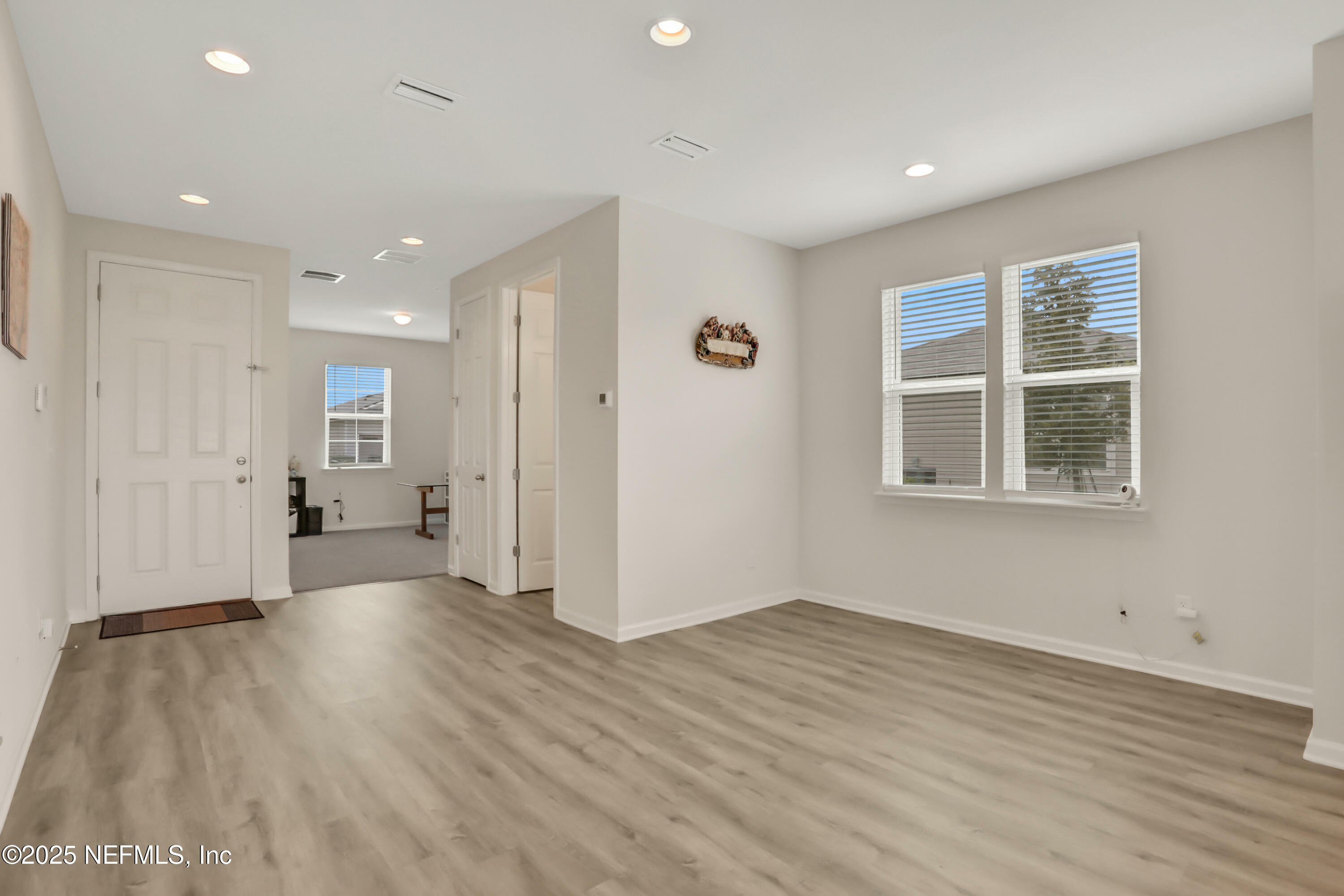 Property Photo: 2016 Amberly Drive FL 32068