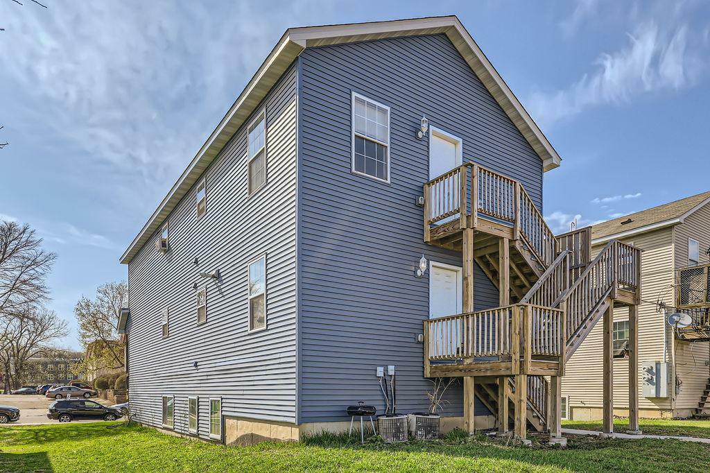 Property Photo: 1508 Albemarle Street MN 55117
