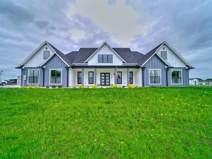 Property Photo: 12530 Doyle Road TX 76249