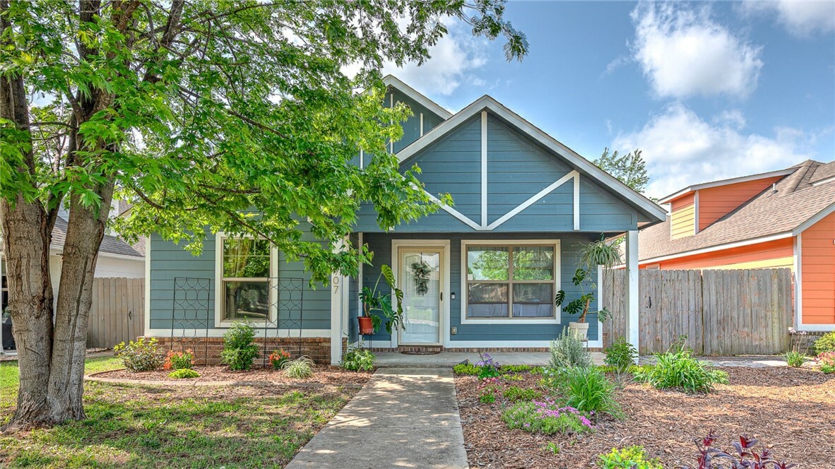 3907 SW Ridgepointe Avenue  Bentonville AR 72712 photo