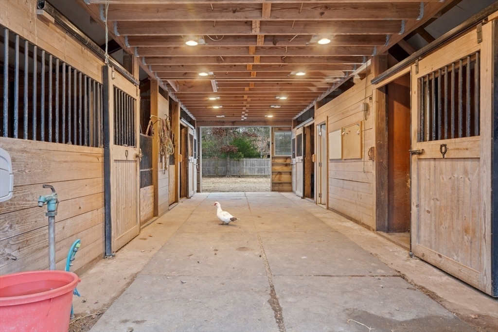 Property Photo: 29-23R Boardley Rd MA 02563
