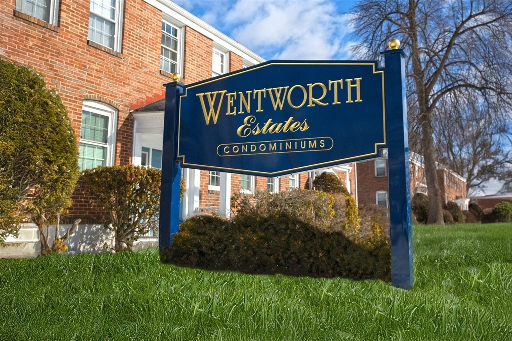 Property Photo: 71 Colony Rd 4 MA 01089