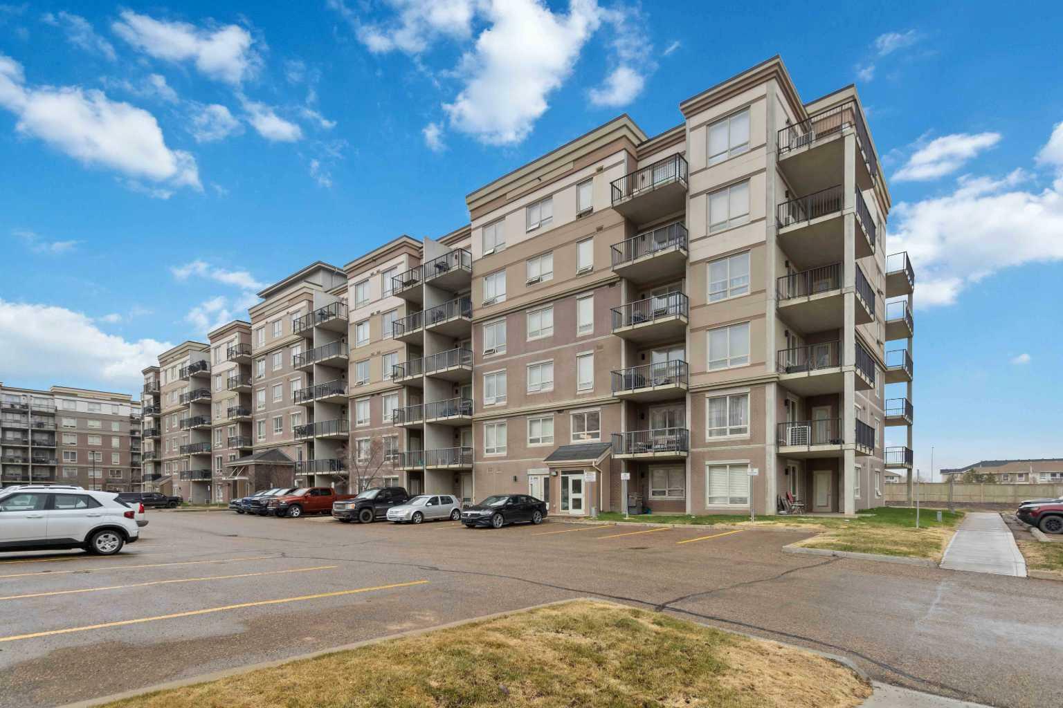 Photo de la propriété: 136C Sandpiper Road 407 AB T9K 0J7