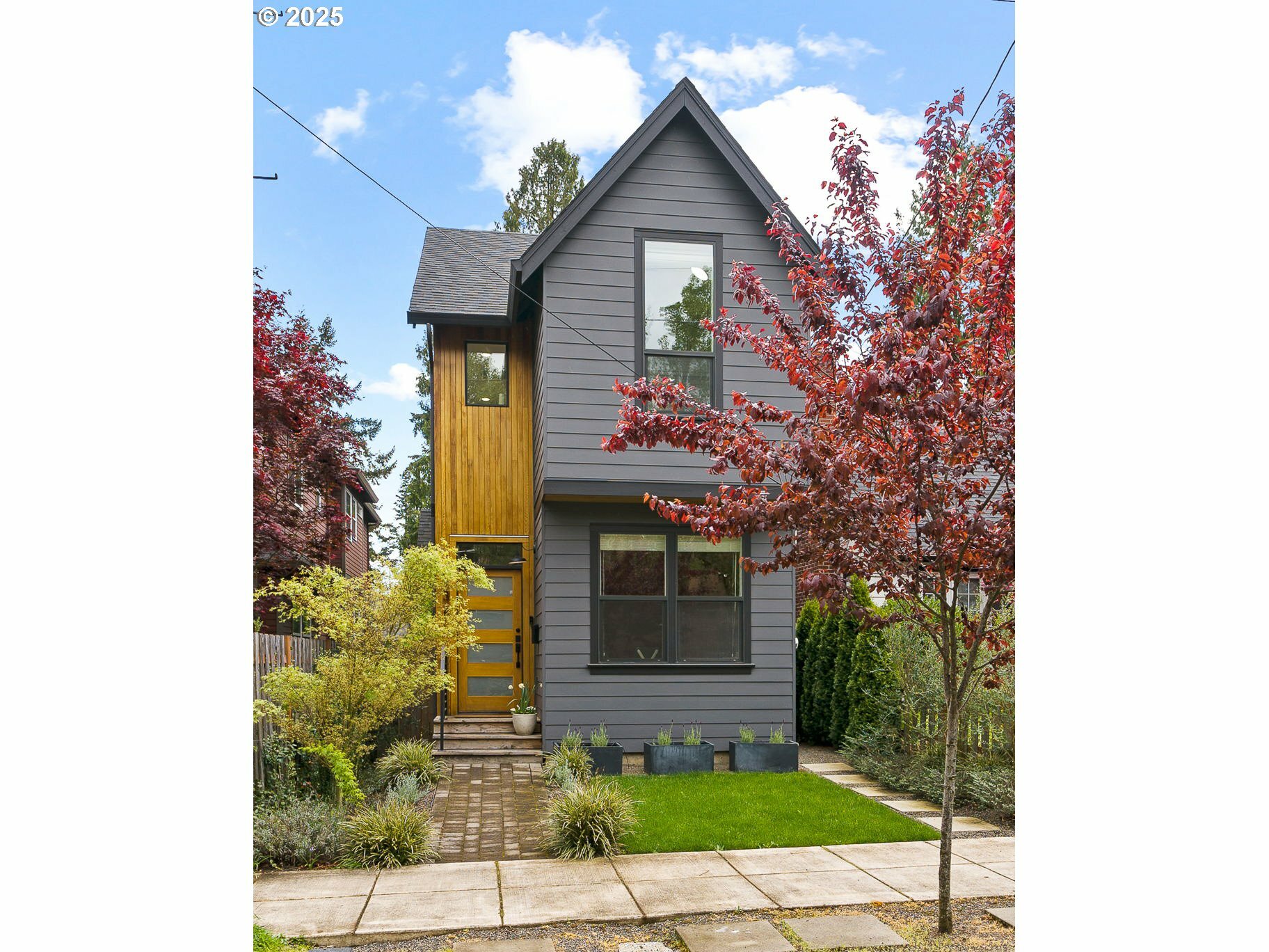 6332 NE 30th Ave  Portland OR 97211 photo