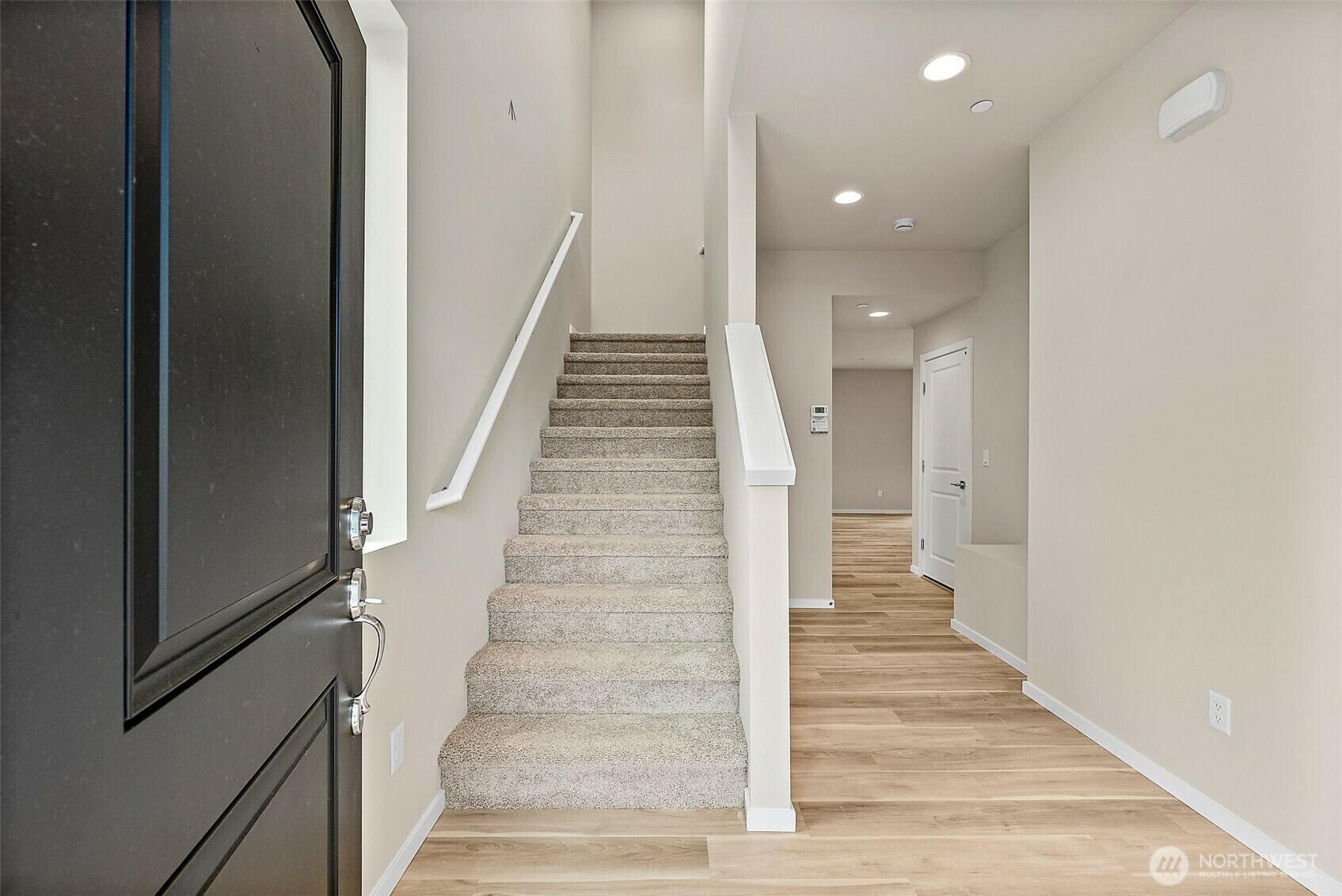 Property Photo: 19508 15th Avenue E WA 98387