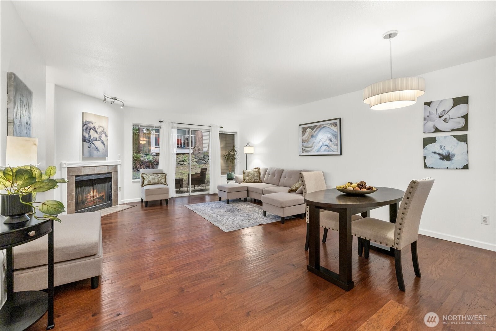 Property Photo: 5300 Harbour Pointe Boulevard 311-D WA 98275
