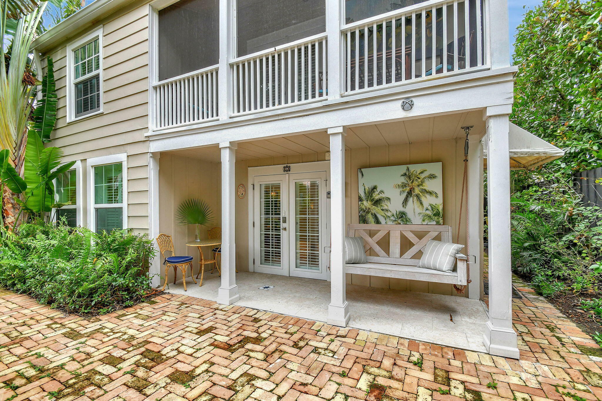 Property Photo: 237 Dyer Road Terrace FL 33405