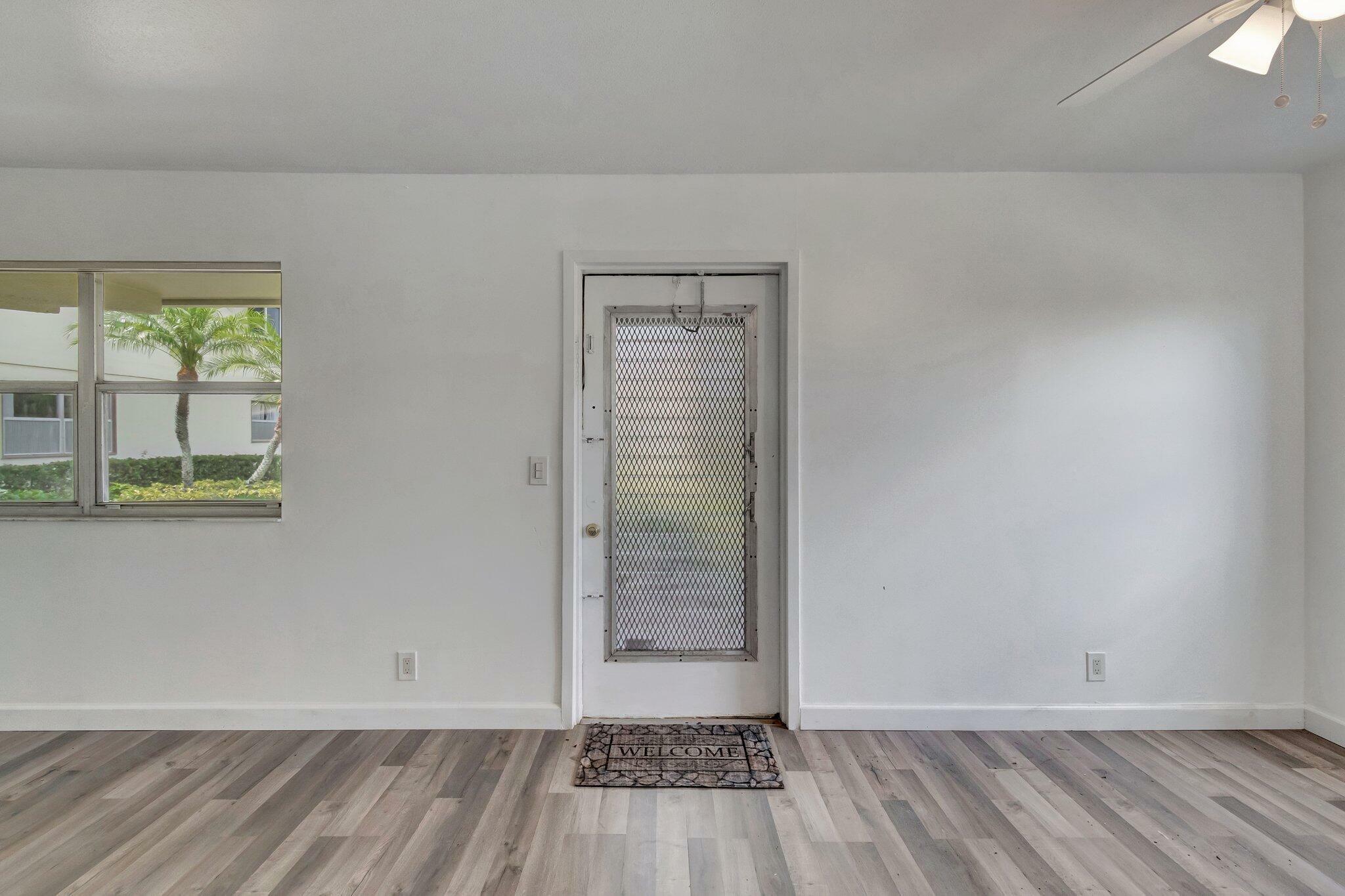 Property Photo: 97 Saxony C FL 33484