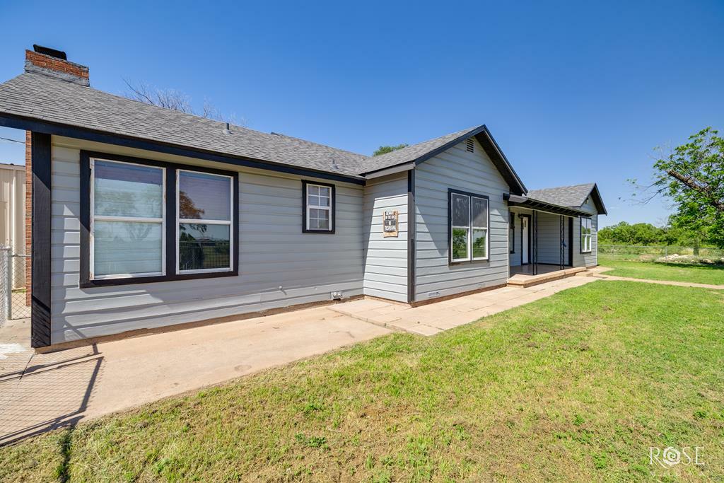 Property Photo:  9906 Fuchs Rd  TX 76861 
