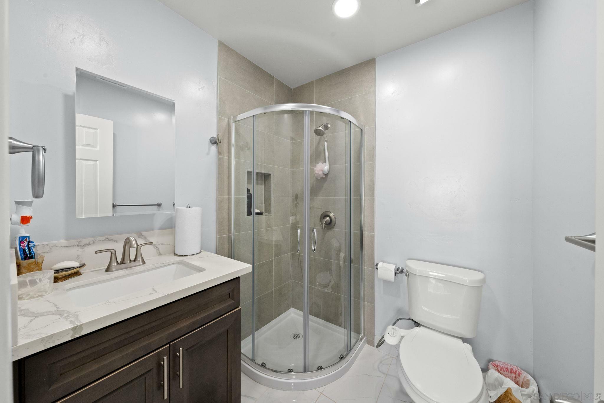 Property Photo: 619 Dorothy St CA 92019