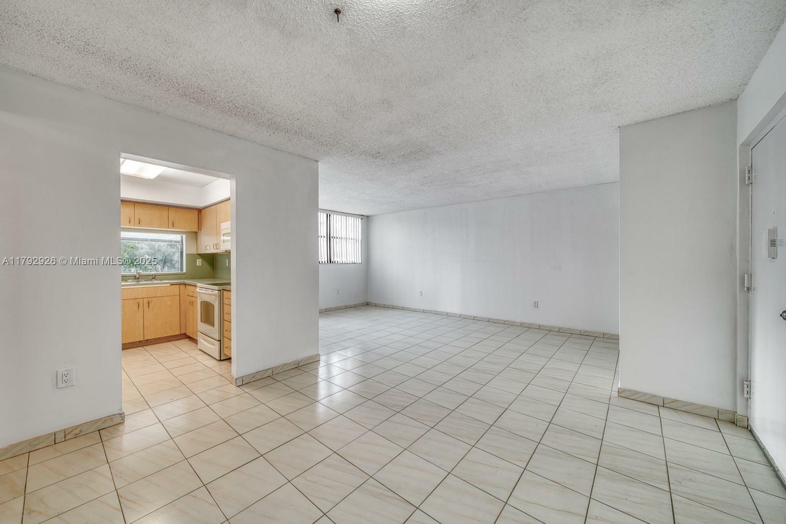 Property Photo: 9440 W Flagler St 205 FL 33174