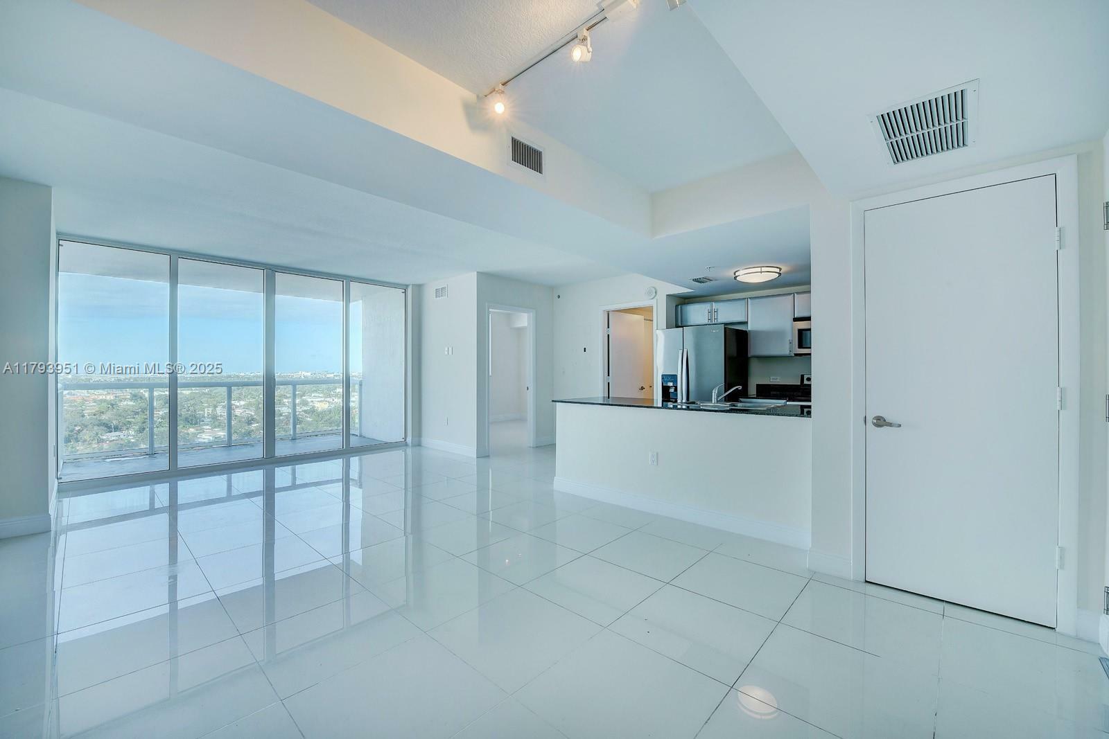 Property Photo:  1861 NW S River Dr 1903  FL 33125 