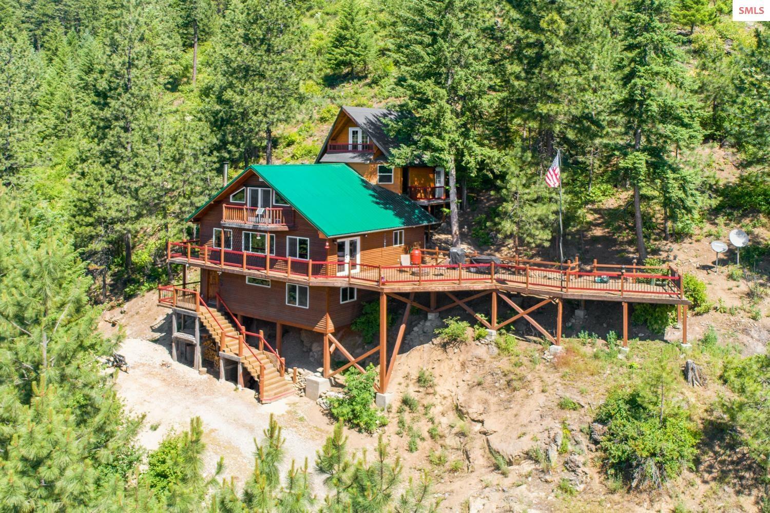 Property Photo: 2565 Upper Pack River Rd ID 83864