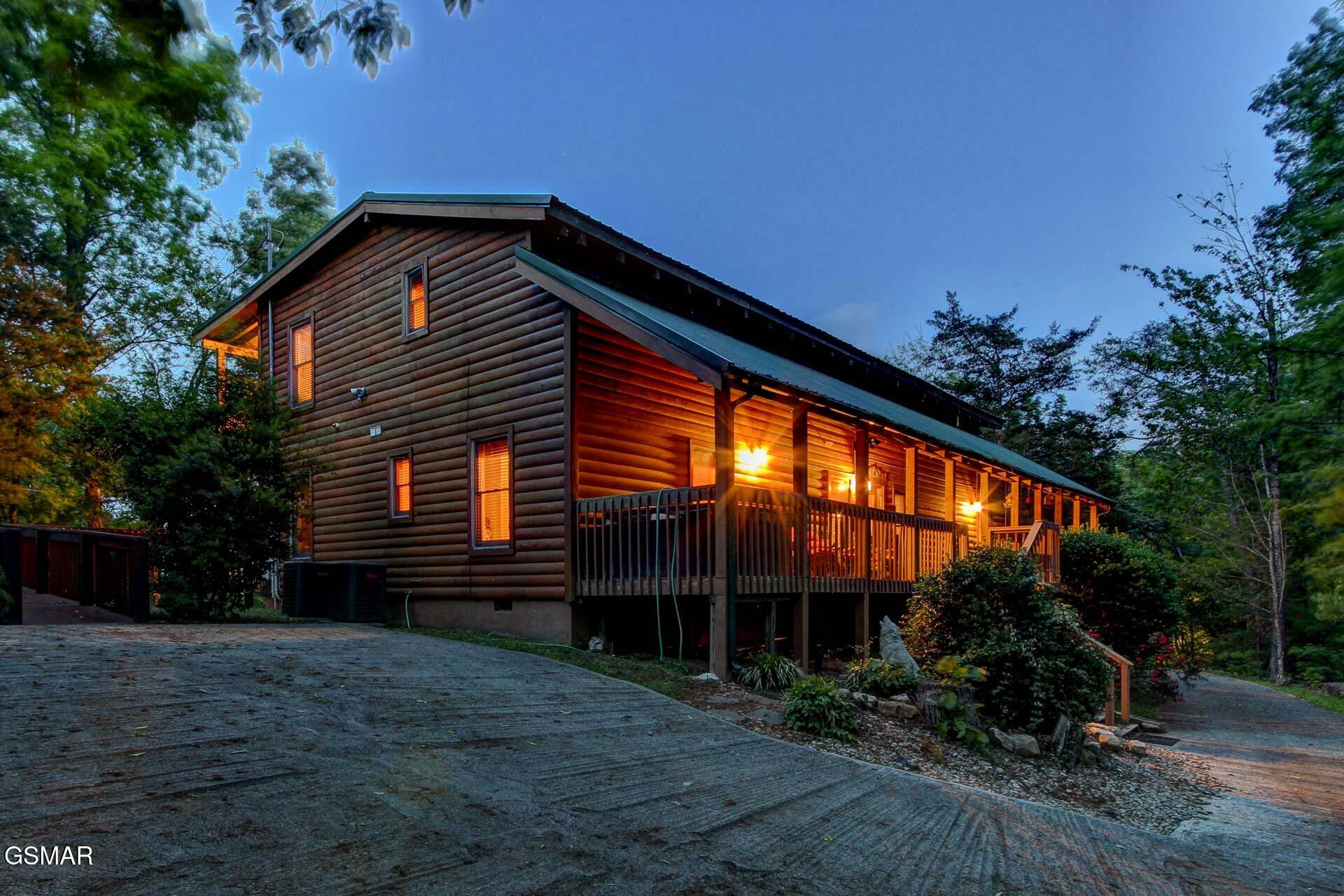Property Photo: 1707 Ridgecrest Drive TN 37876
