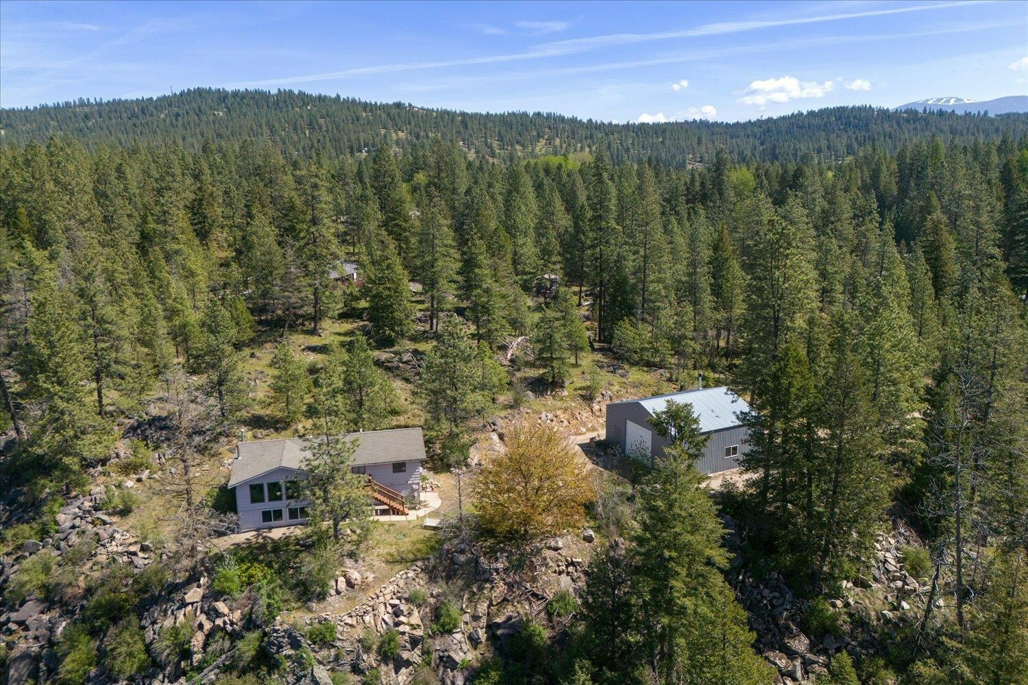 Property Photo: 5919 E Grouse Rd WA 99003