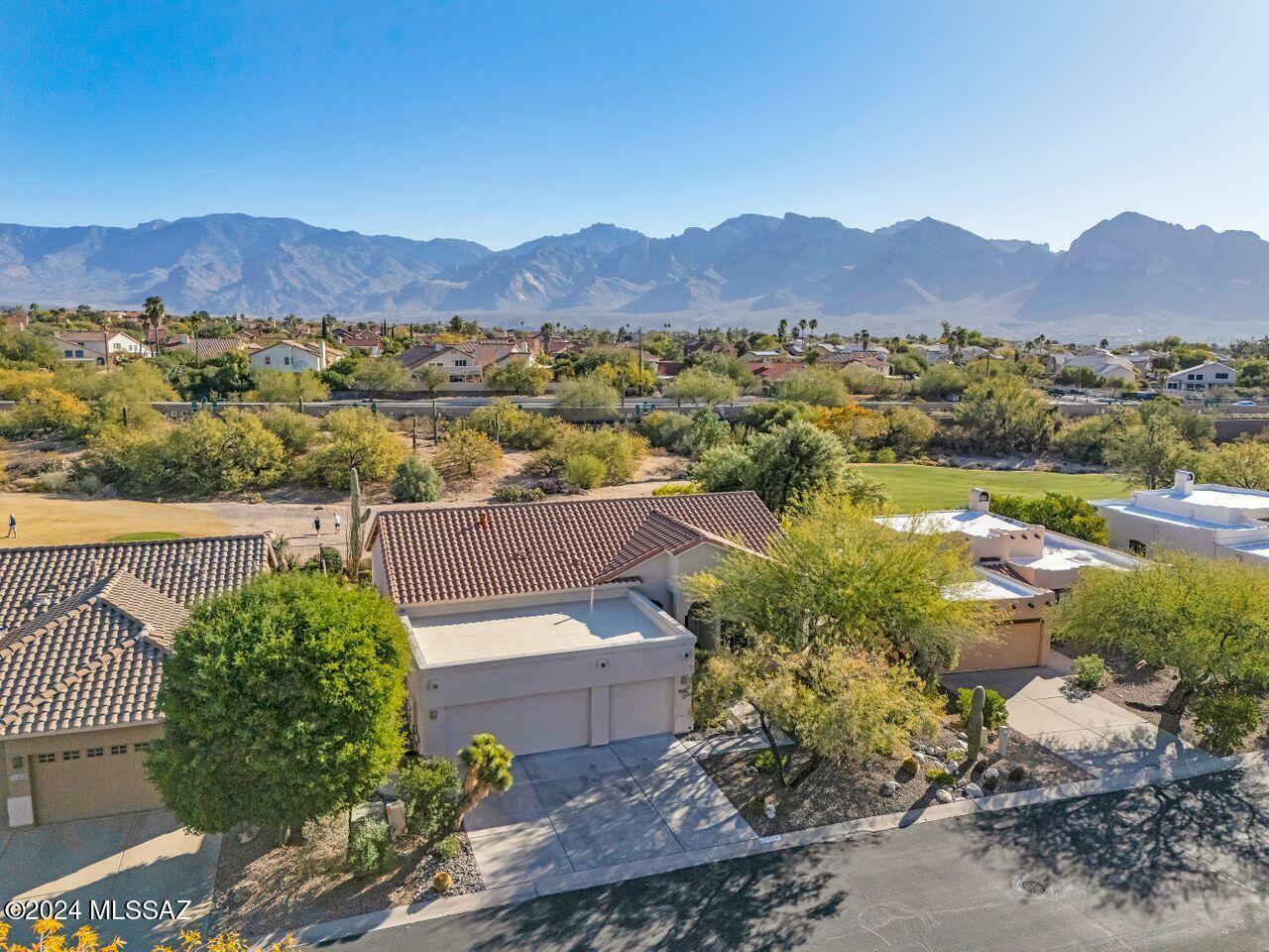 Property Photo: 11510 N Palmetto Dunes Avenue AZ 85737