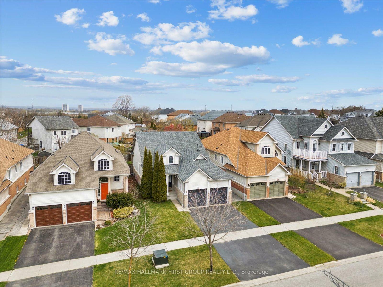 Property Photo: 168 Whitby Shores Green Way ON L1N 9P6