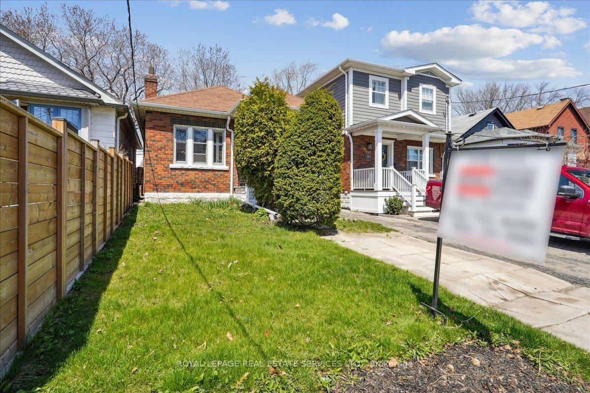Property Photo: 26 Elma Street ON M8V 1X8
