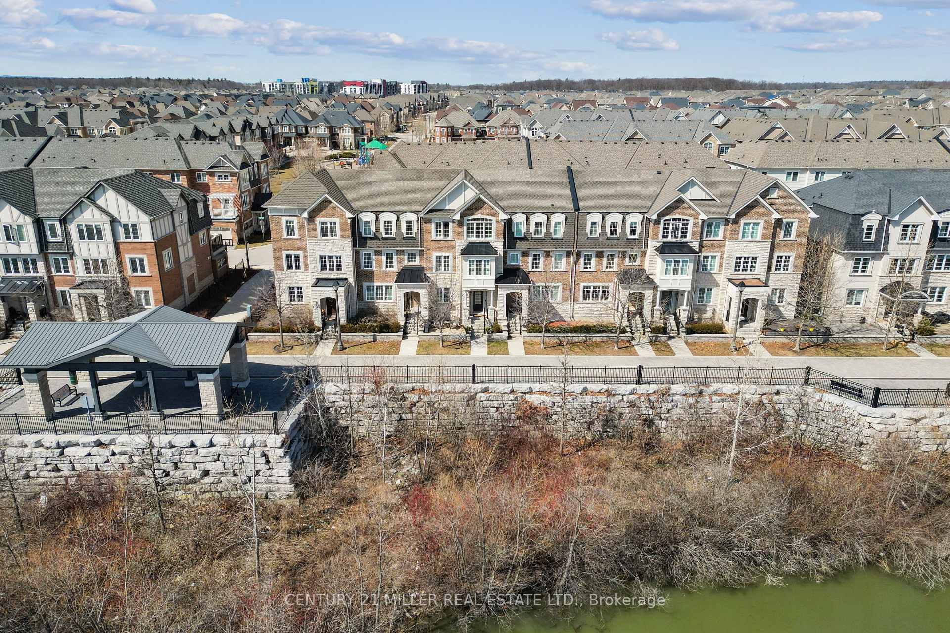 Property Photo: 3002 Preserve Drive 12 ON L6M 0V2