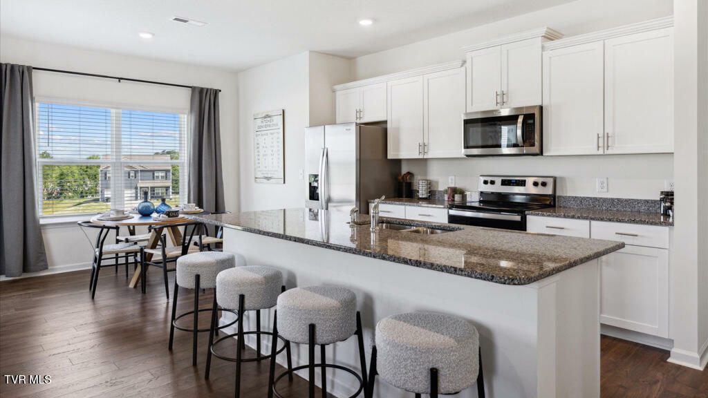 Property Photo: 804 Pinhoti Street TN 37604