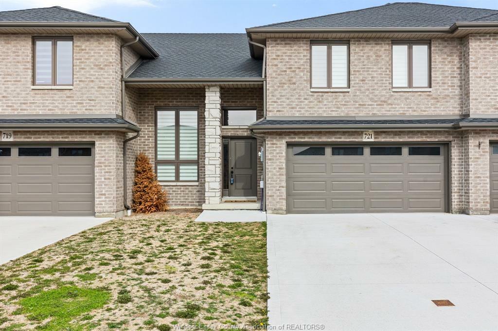 721 Faleria Street  Lakeshore ON N8L 0K1 photo