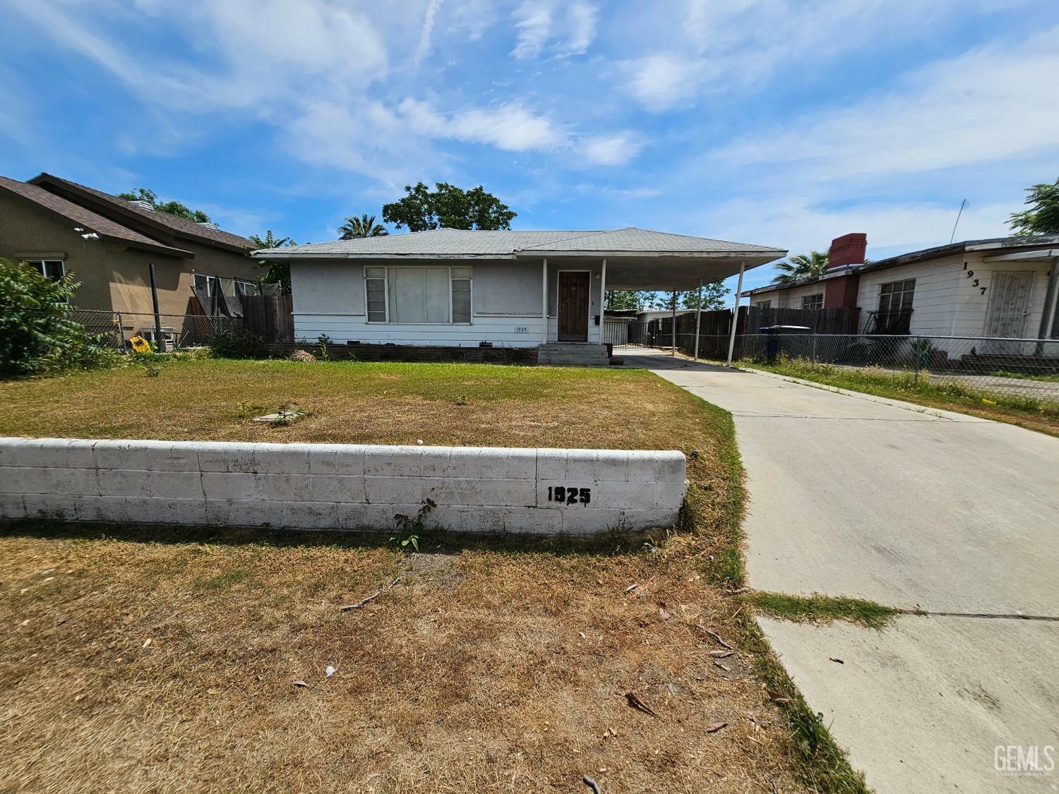 Property Photo: