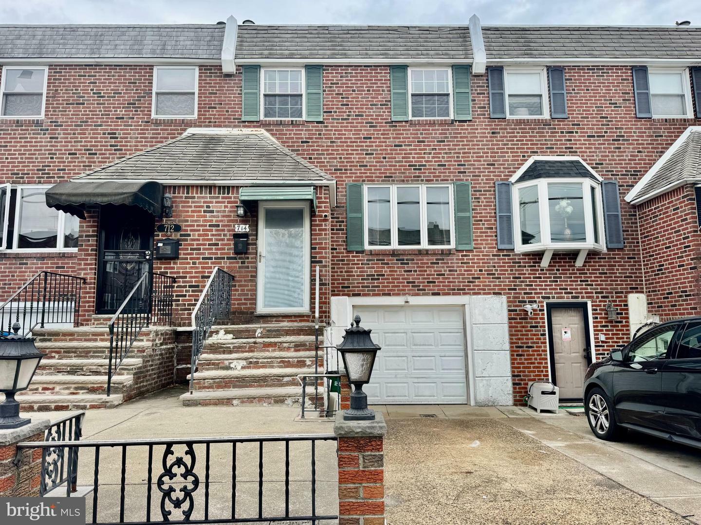 714 Bigler Street  Philadelphia PA 19148 photo